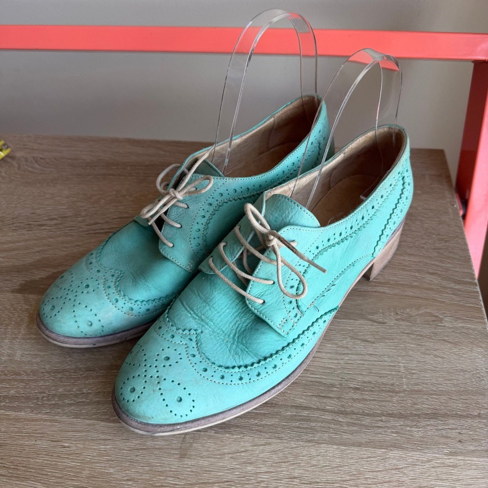 Lunatika Mint Green Leather Wingtip Brogue Oxfords Made in Italy EU 38
